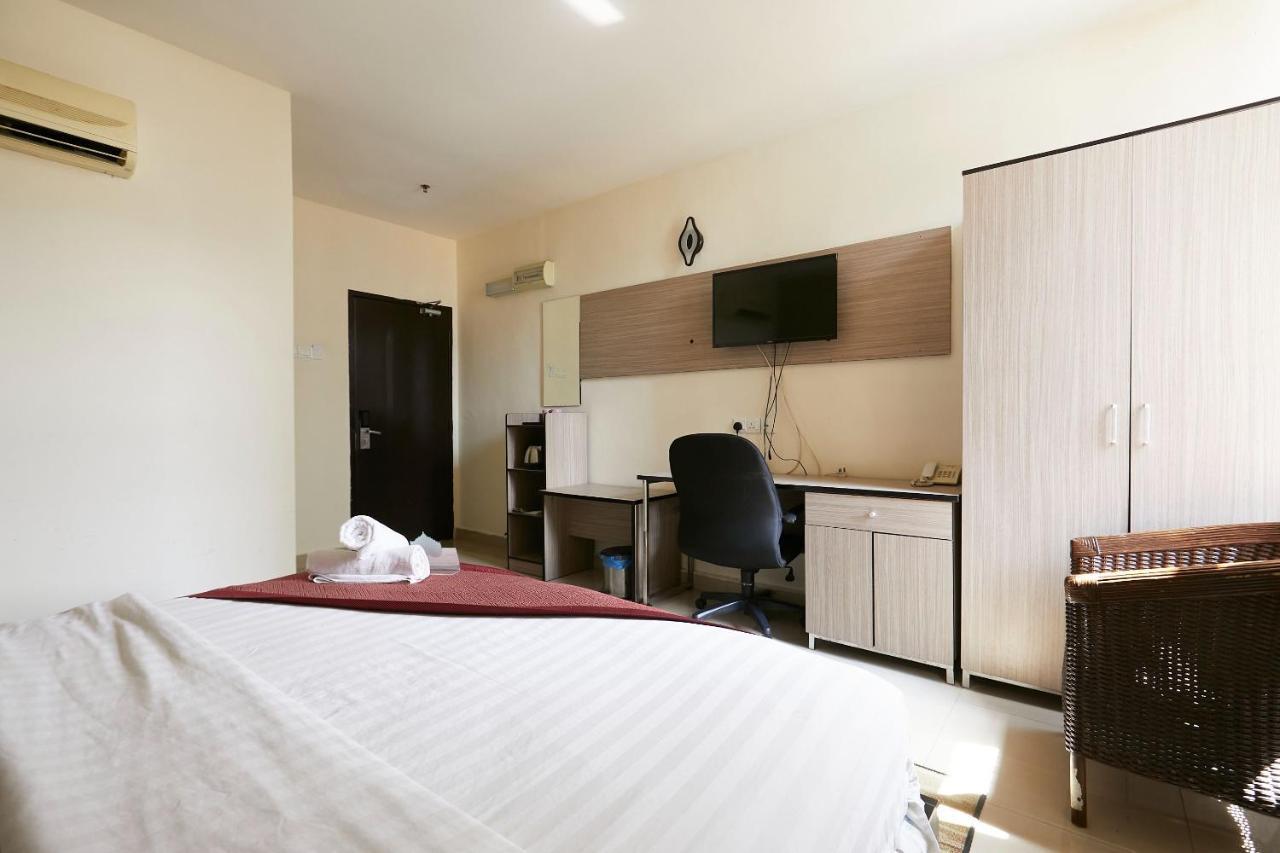 Dolphin Hotel, Chow Kit Kuala Lumpur Zewnętrze zdjęcie