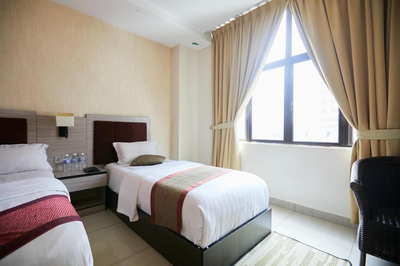 Dolphin Hotel, Chow Kit Kuala Lumpur Zewnętrze zdjęcie