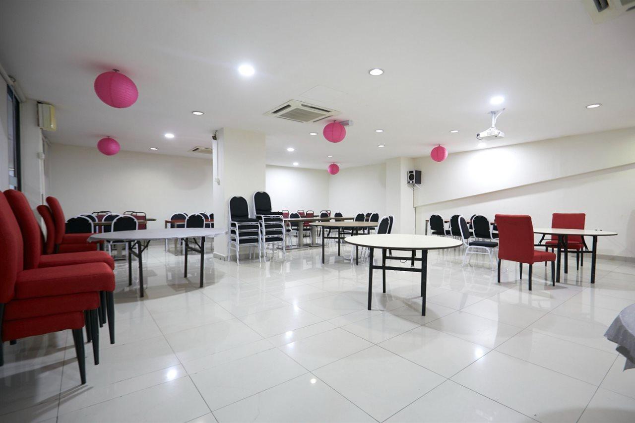 Dolphin Hotel, Chow Kit Kuala Lumpur Zewnętrze zdjęcie