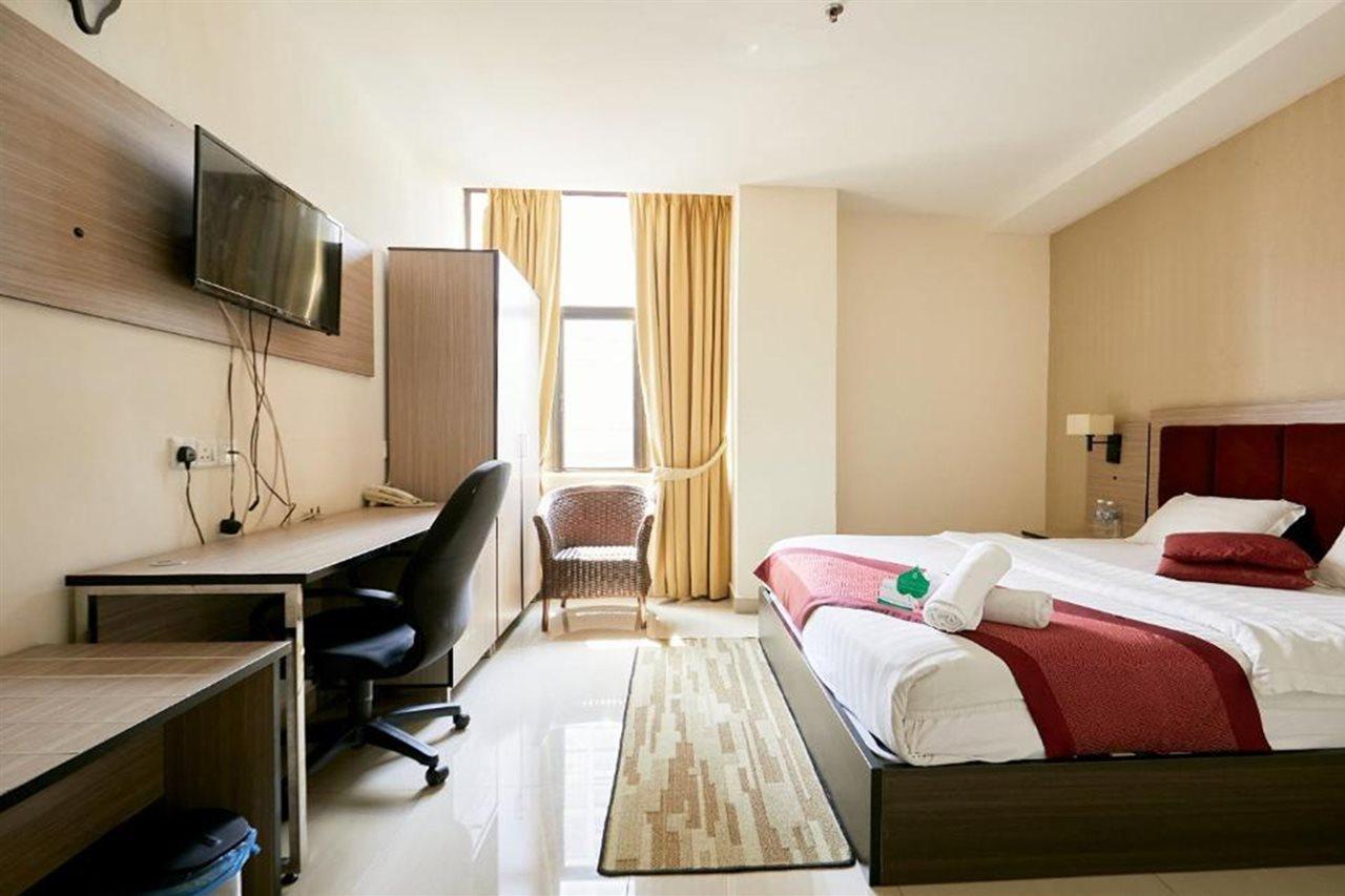 Dolphin Hotel, Chow Kit Kuala Lumpur Zewnętrze zdjęcie