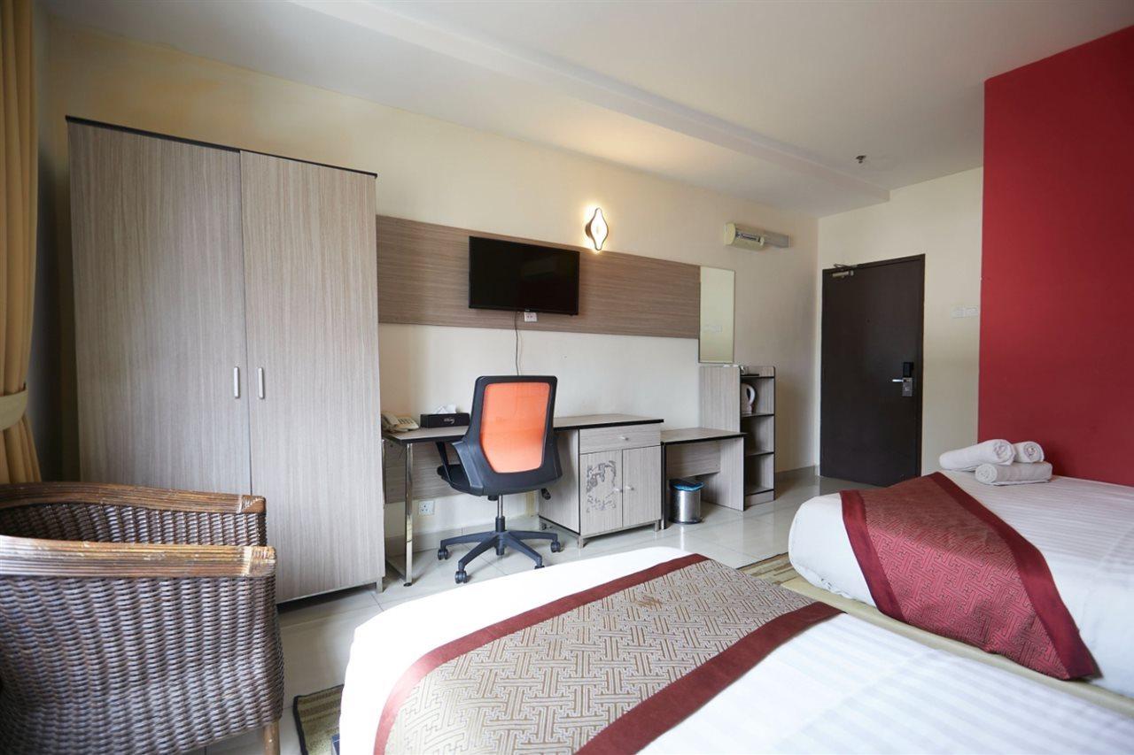 Dolphin Hotel, Chow Kit Kuala Lumpur Zewnętrze zdjęcie