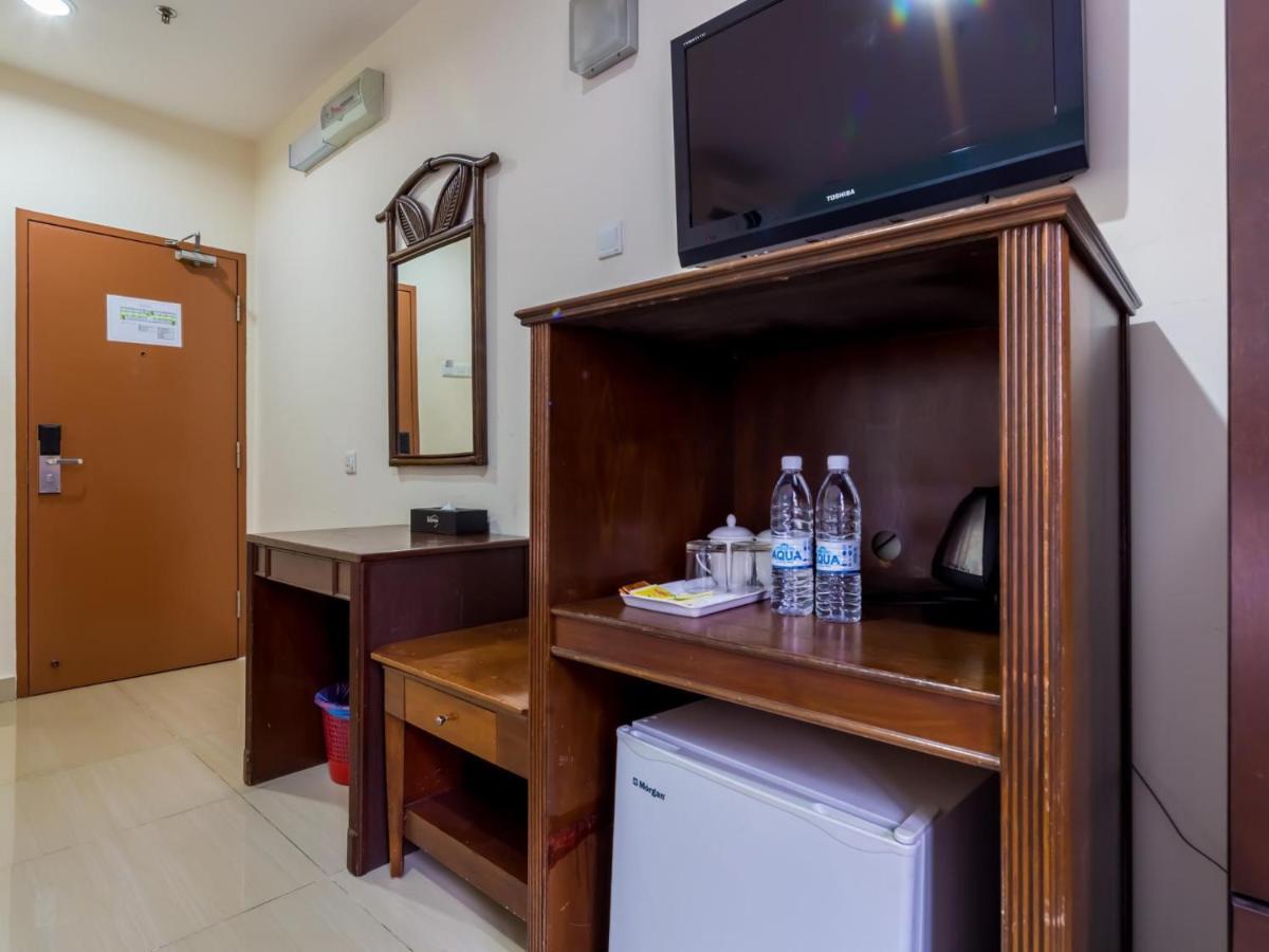 Dolphin Hotel, Chow Kit Kuala Lumpur Zewnętrze zdjęcie